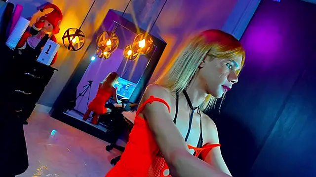 love amor  online show from 12/12/24, 06:47