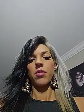 lil jiggly online show from 08/04/26, 09:56