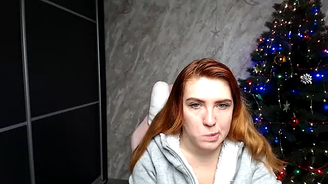 Reginasmilee online show from 12/22/25, 04:09