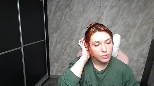 Reginasmilee online show from 02/09/26, 05:28