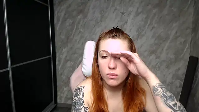 Reginasmilee online show from 02/18/26, 02:40