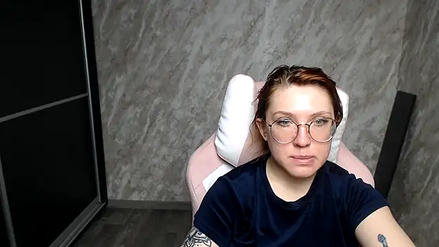 Reginasmilee online show from 03/07/26, 03:47