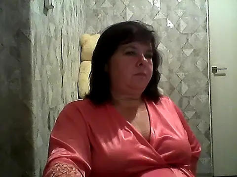 Snapshot of HannahAna39 chatting on 07/18/26, 06:34 HannahAna39 online show from 07/18/26, 06:34