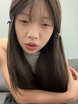 YY-1-1-1 online show from 07/15/26, 07:02
