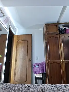 Valentina Tilly online show from 08/08/26, 03:47