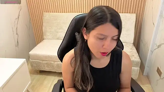 sophie rose cn online show from 07/04/26, 01:39