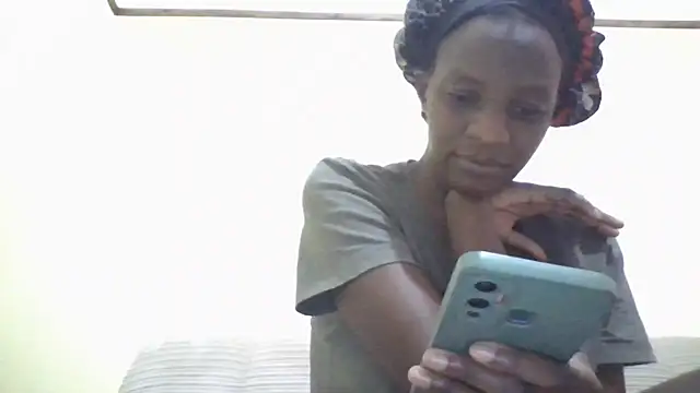 Savannah Leex online show from 06/27/26, 12:22