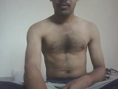 Snapshot of yourfabguy1 chatting on 07/12/26, 08:16 yourfabguy1 online show from 07/12/26, 08:16