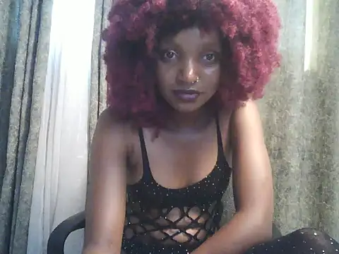 Snapshot of Cherrysexxi chatting on 07/12/26, 02:08 Cherrysexxi online show from 07/12/26, 02:08
