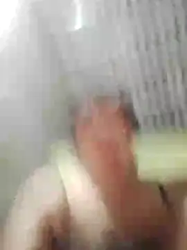 Snapshot of Moon_squirtt chatting on 07/02/26, 01:06 Moon squirtt online show from 07/02/26, 01:06