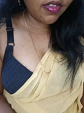 Snapshot of tamilvijima chatting on 07/22/26, 06:22 tamilvijima online show from 07/22/26, 06:22