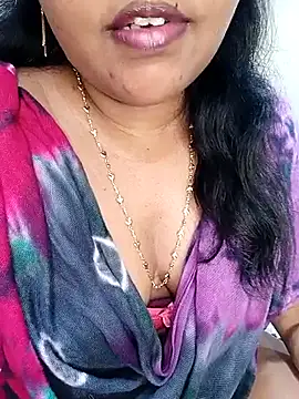 Snapshot of tamilvijima chatting on 08/01/26, 07:46 tamilvijima online show from 08/01/26, 07:46