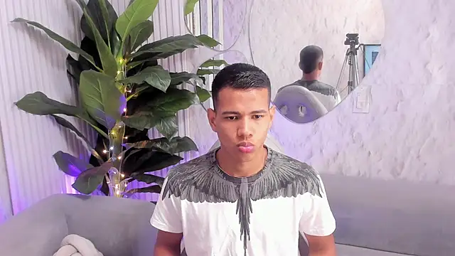 Noah sexhotty online show from 07/15/26, 02:06