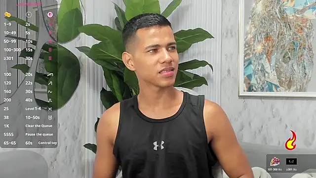 Noah sexhotty online show from 08/04/26, 03:21