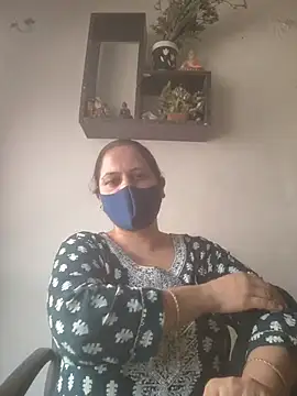Snapshot of lustyrani chatting on 06/26/26, 09:57 lustyrani online show from 06/26/26, 09:57