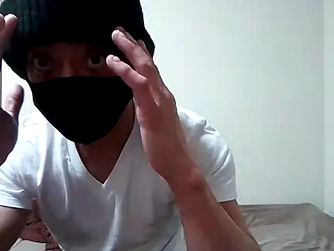 meno-kuma online show from 07/08/26, 02:43