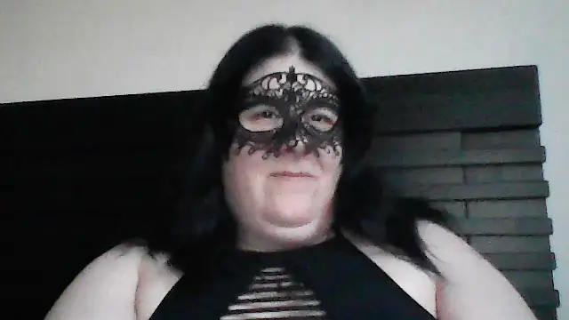 RavenRunee online show from 07/03/26, 02:40