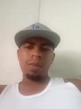 Snapshot of caramelotentacio chatting on 06/26/26, 04:22 caramelotentacio online show from 06/26/26, 04:22