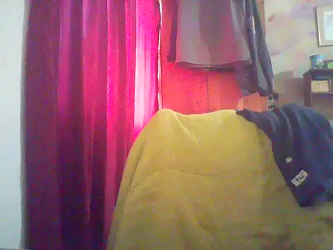 Snapshot of rondmon chatting on 11/02/25, 01:57 rondmon online show from 11/02/25, 01:57