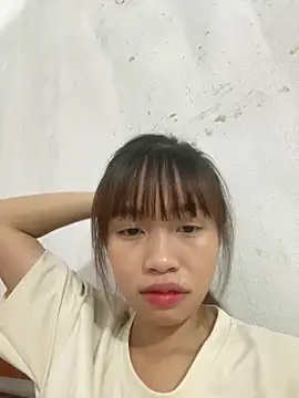 Snapshot of Nhii_Cum chatting on 06/29/26, 10:26 Nhii Cum online show from 06/29/26, 10:26