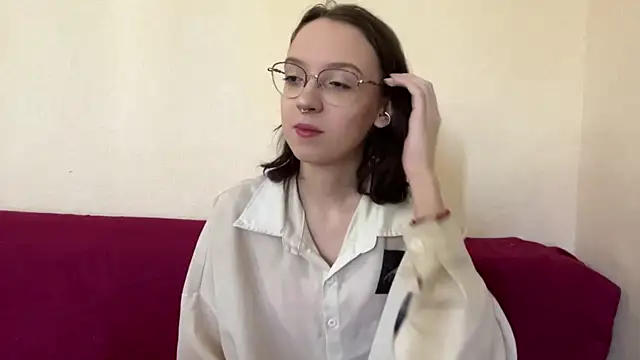 Snapshot of EvaRavelle chatting on 07/02/26, 07:25 EvaRavelle online show from 07/02/26, 07:25