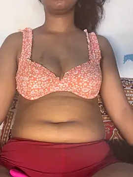 Snapshot of KHUSHISINGH_ chatting on 07/01/26, 07:32 KHUSHISINGH online show from 07/01/26, 07:32