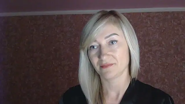 Snapshot of moonlightAnna chatting on 07/12/26, 10:01 moonlightAnna online show from 07/12/26, 10:01