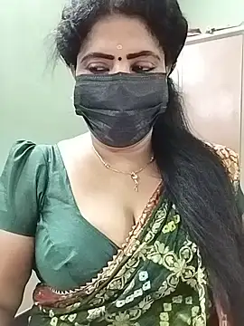 Honey-Couples online show from 06/29/26, 01:44