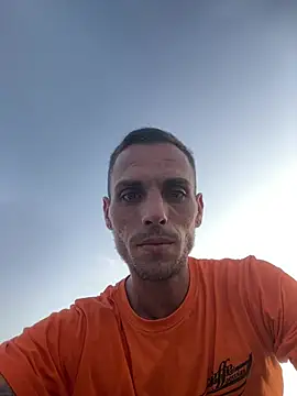Snapshot of yari1991 chatting on 07/01/26, 04:14 yari1991 online show from 07/01/26, 04:14