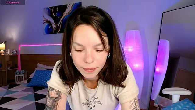 Snapshot of Maya_Campbell chatting on 07/02/26, 03:23 Maya Campbell online show from 07/02/26, 03:23