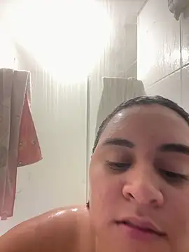 Snapshot of paloma_24 chatting on 07/16/26, 11:33 paloma 24 online show from 07/16/26, 11:33