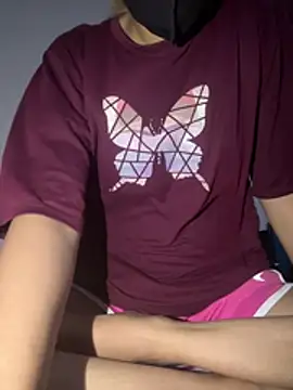 Sexy-deshigirls online show from 07/04/26, 08:26
