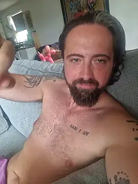 Snapshot of straightguy4uall chatting on 07/01/26, 09:44 straightguy4uall online show from 07/01/26, 09:44