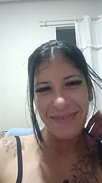 Snapshot of Zoelle411 chatting on 07/02/26, 11:44 Zoelle411 online show from 07/02/26, 11:44