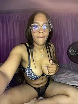 samantha3218 online show from 07/15/26, 01:55