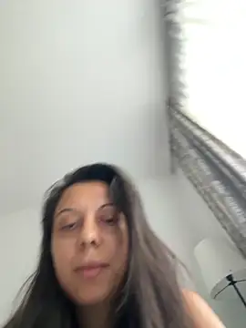 Snapshot of IzyDiamond chatting on 07/02/26, 09:26 IzyDiamond online show from 07/02/26, 09:26