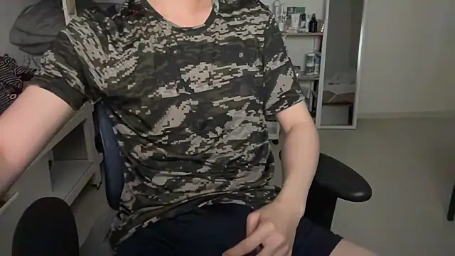 nwseongzeu online show from 07/12/26, 12:07