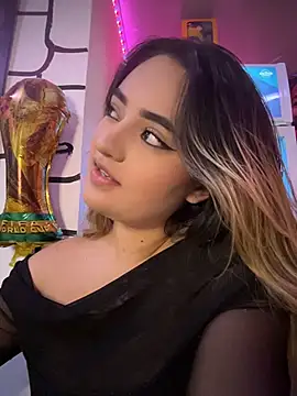 Antonella Julietaa online show from 07/10/26, 03:47