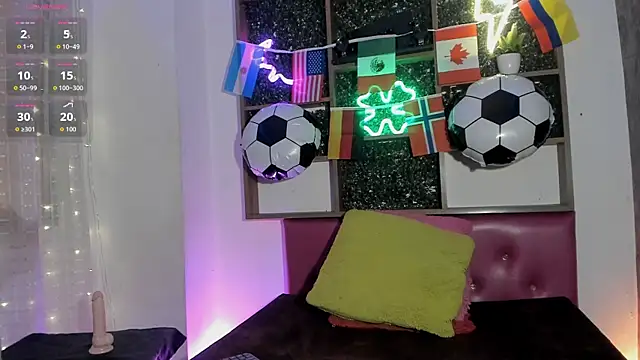 Dominik lux online show from 07/07/26, 07:23