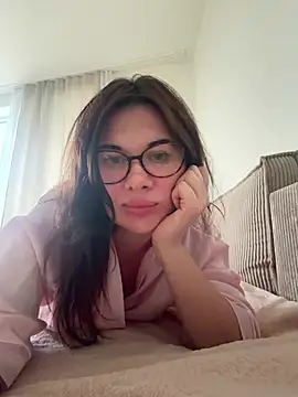 Snapshot of Sophie_Virginia chatting on 07/15/26, 06:46 Sophie Virginia online show from 07/15/26, 06:46