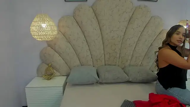 lucycarson  online show from 07/09/26, 02:48