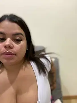 AliceStarshine online show from 02/21/25, 03:12