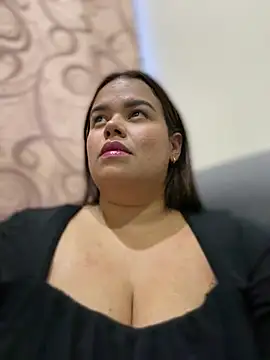 AliceStarshine online show from 03/02/25, 11:09