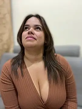 AliceStarshine online show from 03/23/25, 06:58