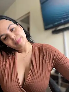 AliceStarshine online show from 11/04/25, 02:49