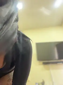 AliceStarshine online show from 03/26/26, 09:42