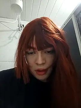 Snapshot of Kittiebell chatting on 07/17/26, 10:47 Kittiebell online show from 07/17/26, 10:47