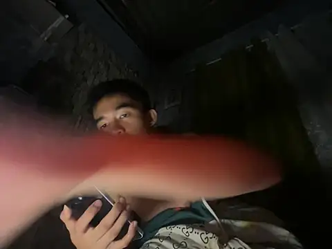 HotNextDoor online show from 07/11/26, 04:32