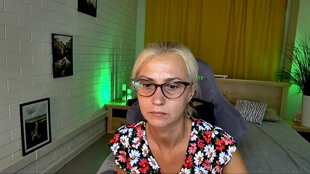 RondaGrinz online show from 07/08/26, 01:59