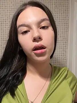 Snapshot of cristinaculona chatting on 07/12/26, 02:13 cristinaculona online show from 07/12/26, 02:13